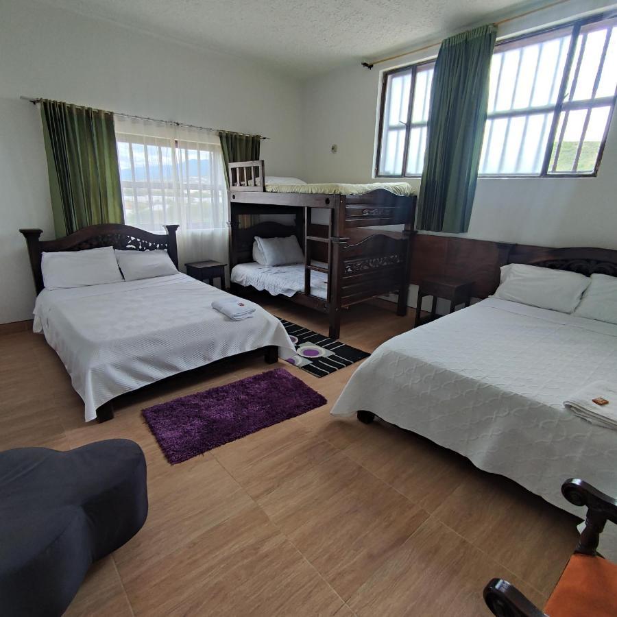 Artemisa Hotel Santa Sofia  Ngoại thất bức ảnh