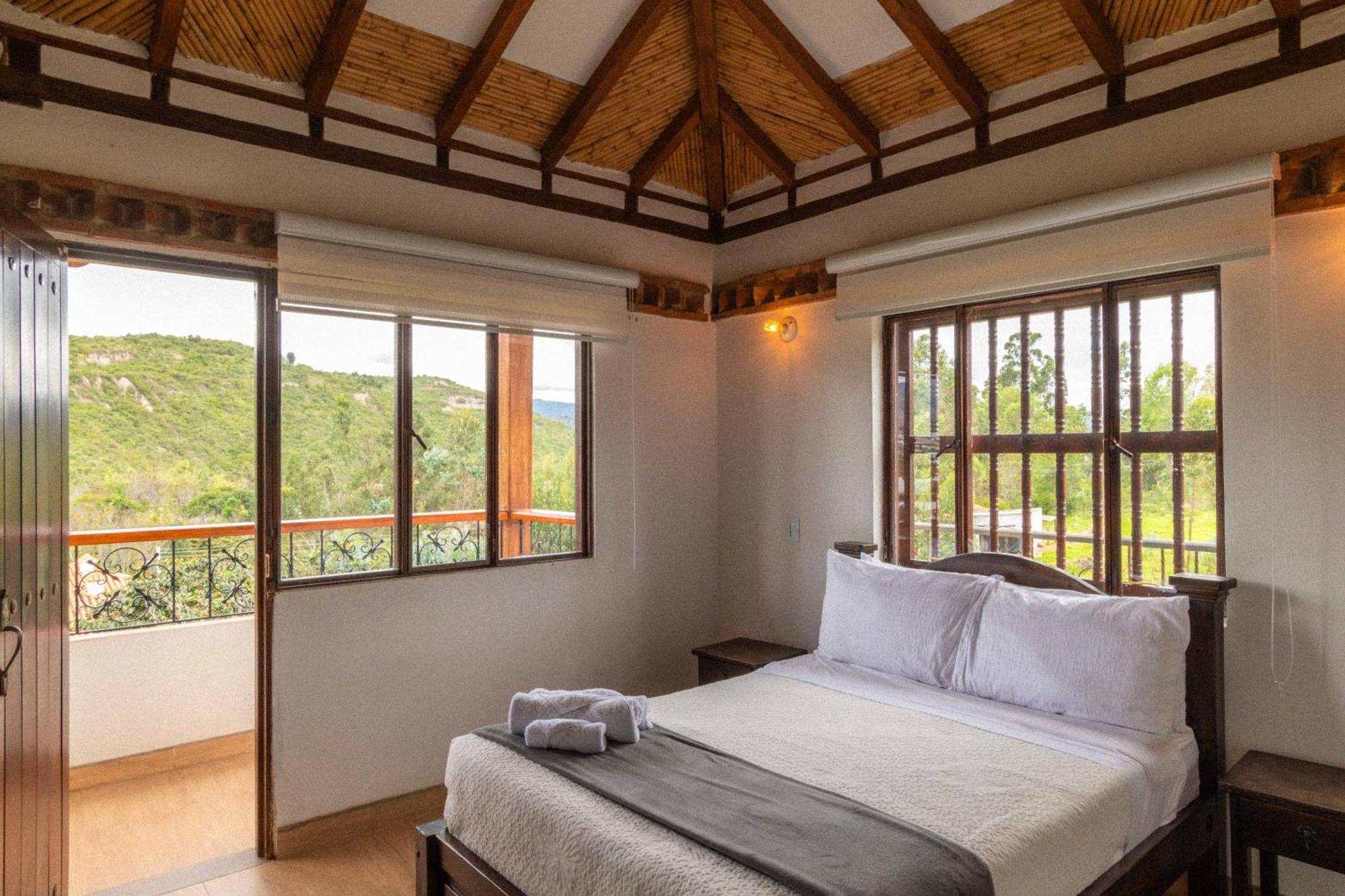 Artemisa Hotel Santa Sofia  Phòng bức ảnh