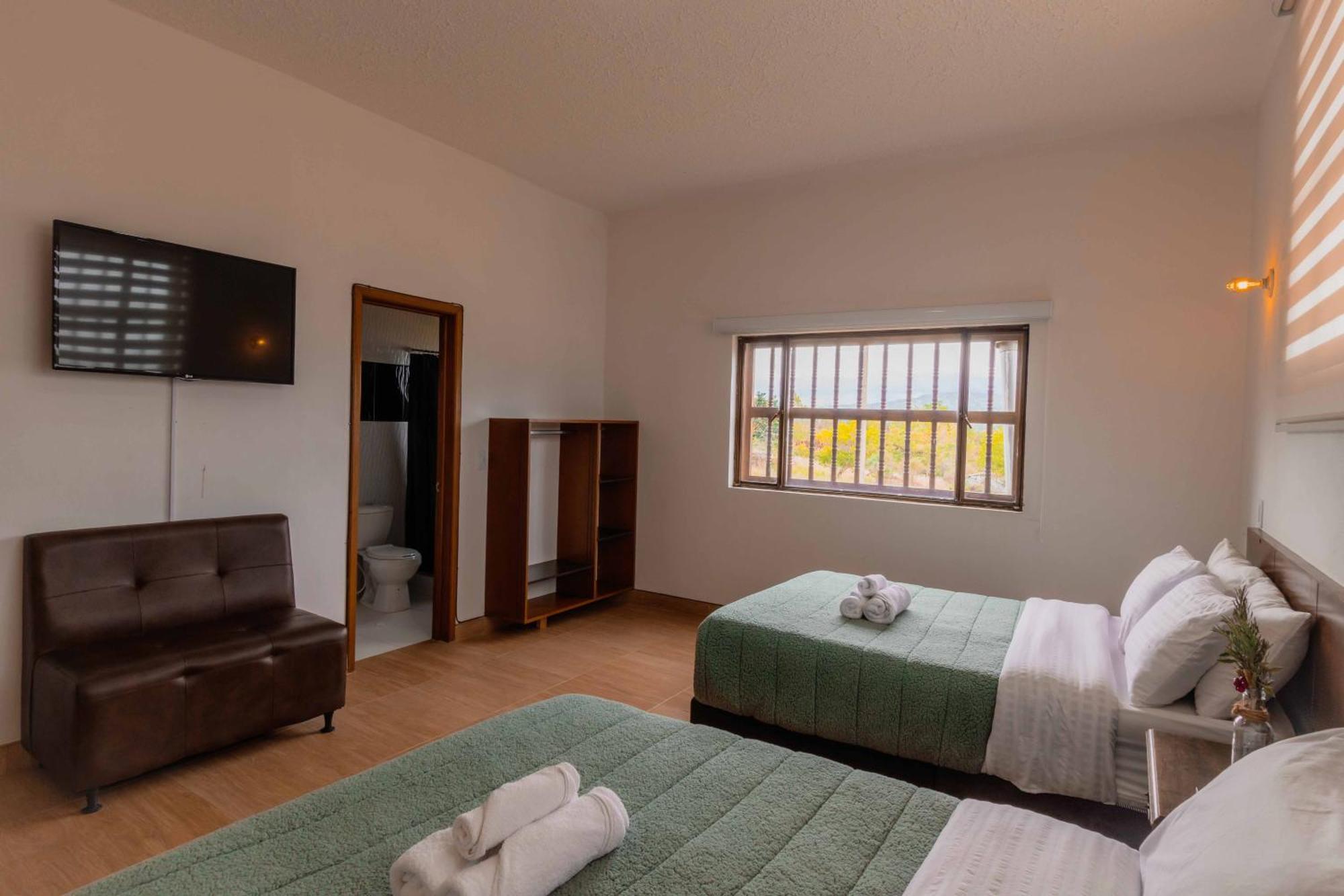 Artemisa Hotel Santa Sofia  Phòng bức ảnh